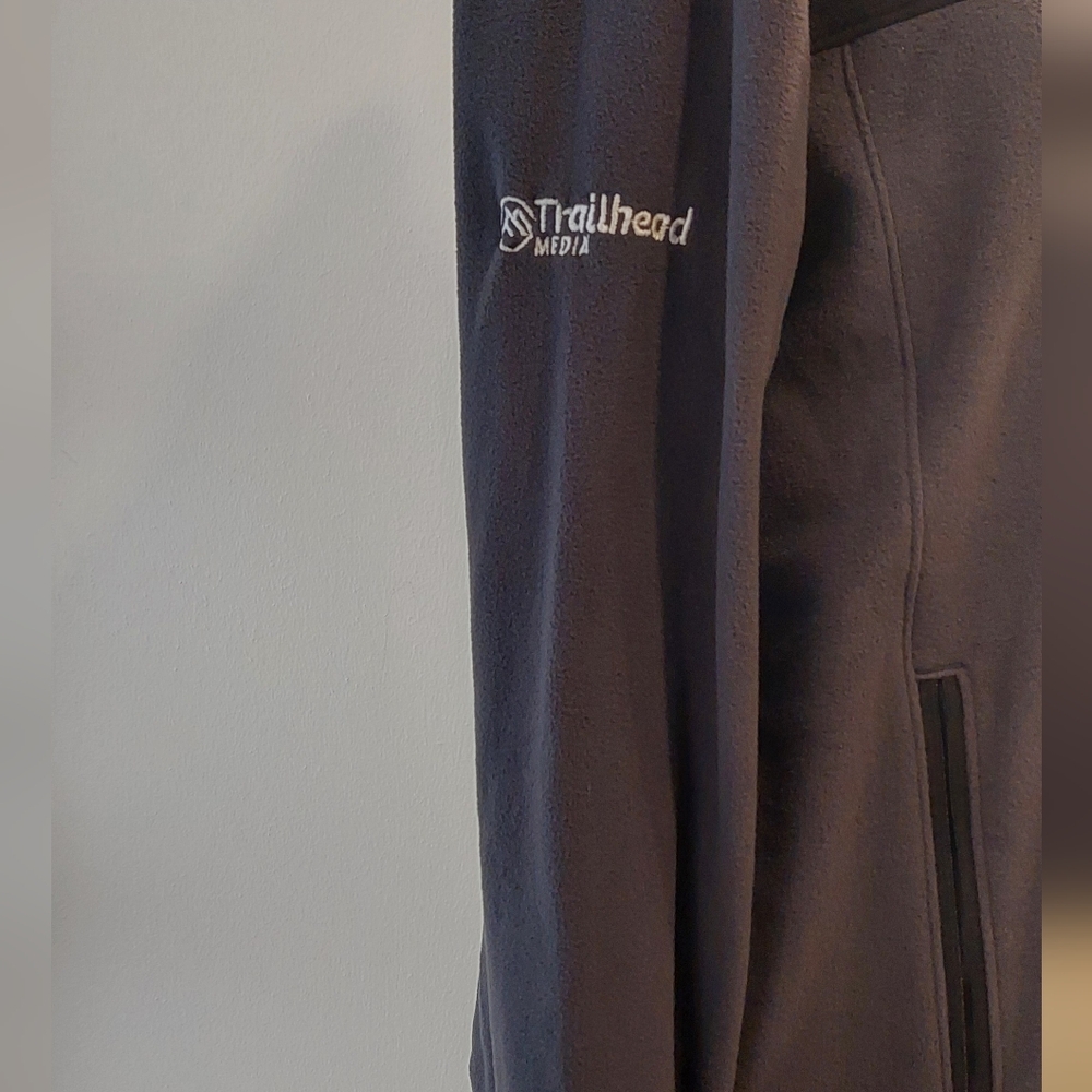 The North Face Women's Black and Dark Gray Ski Jacket - Picture 5 of 7